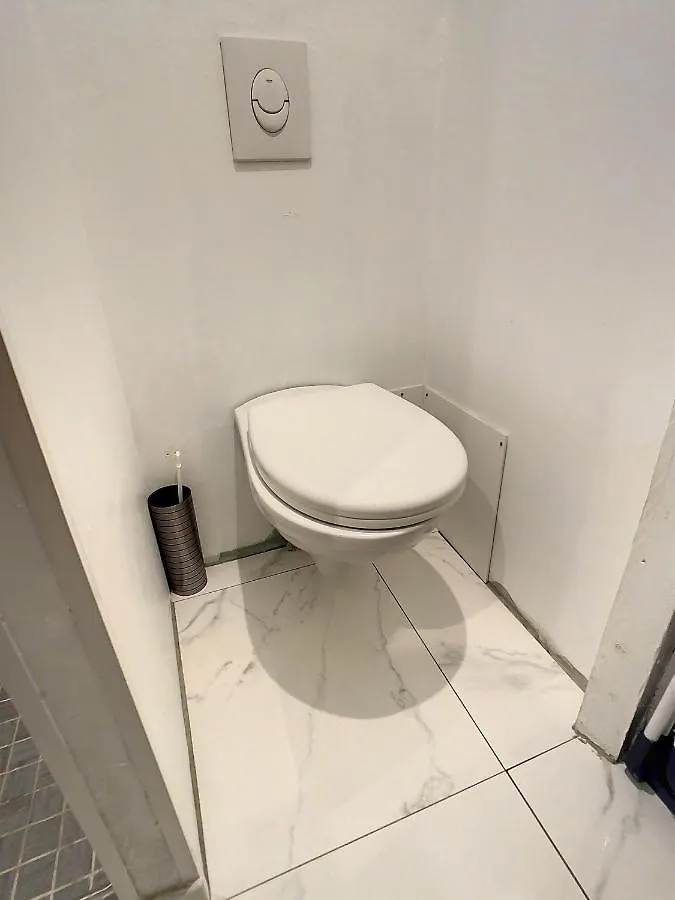 Appartement T1 Centre Ville, Vieil Antibes, Port, Gare et Plage 4PERS  Antibes